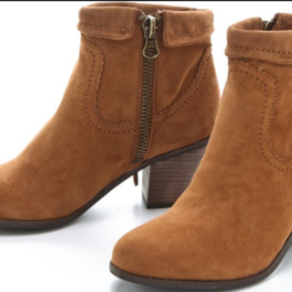 Sam Edelman fri fed booty